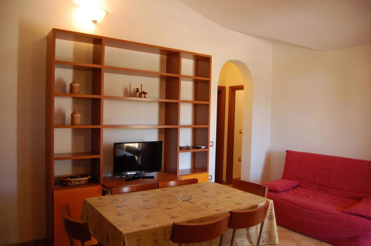 Appartamento Via Costantino Budoni Esterno foto