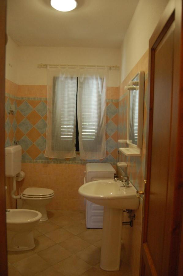 Appartamento Via Costantino Budoni Esterno foto