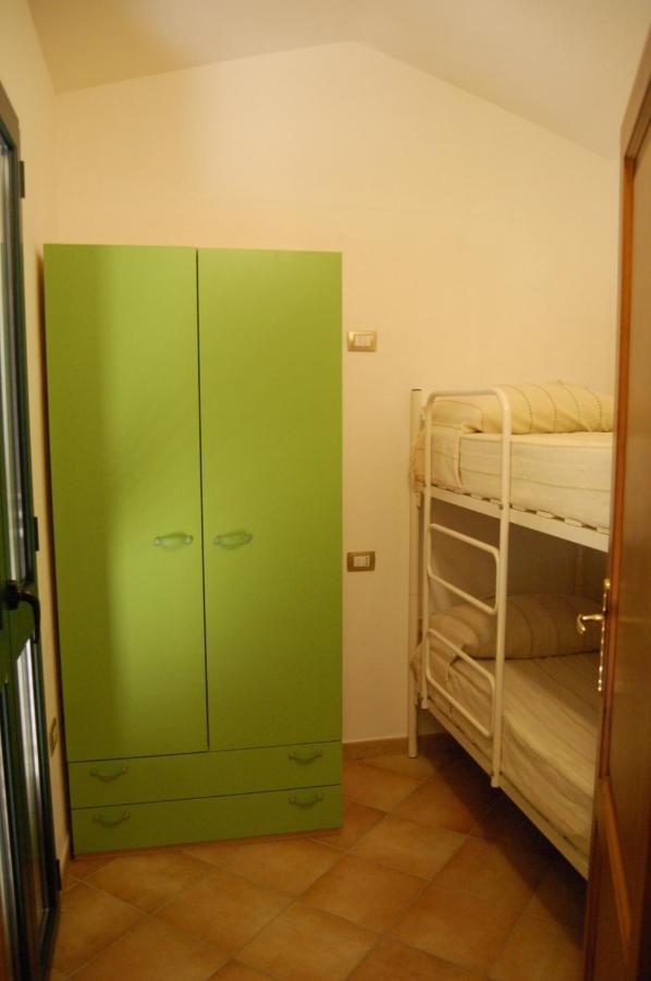 Appartamento Via Costantino Budoni Esterno foto