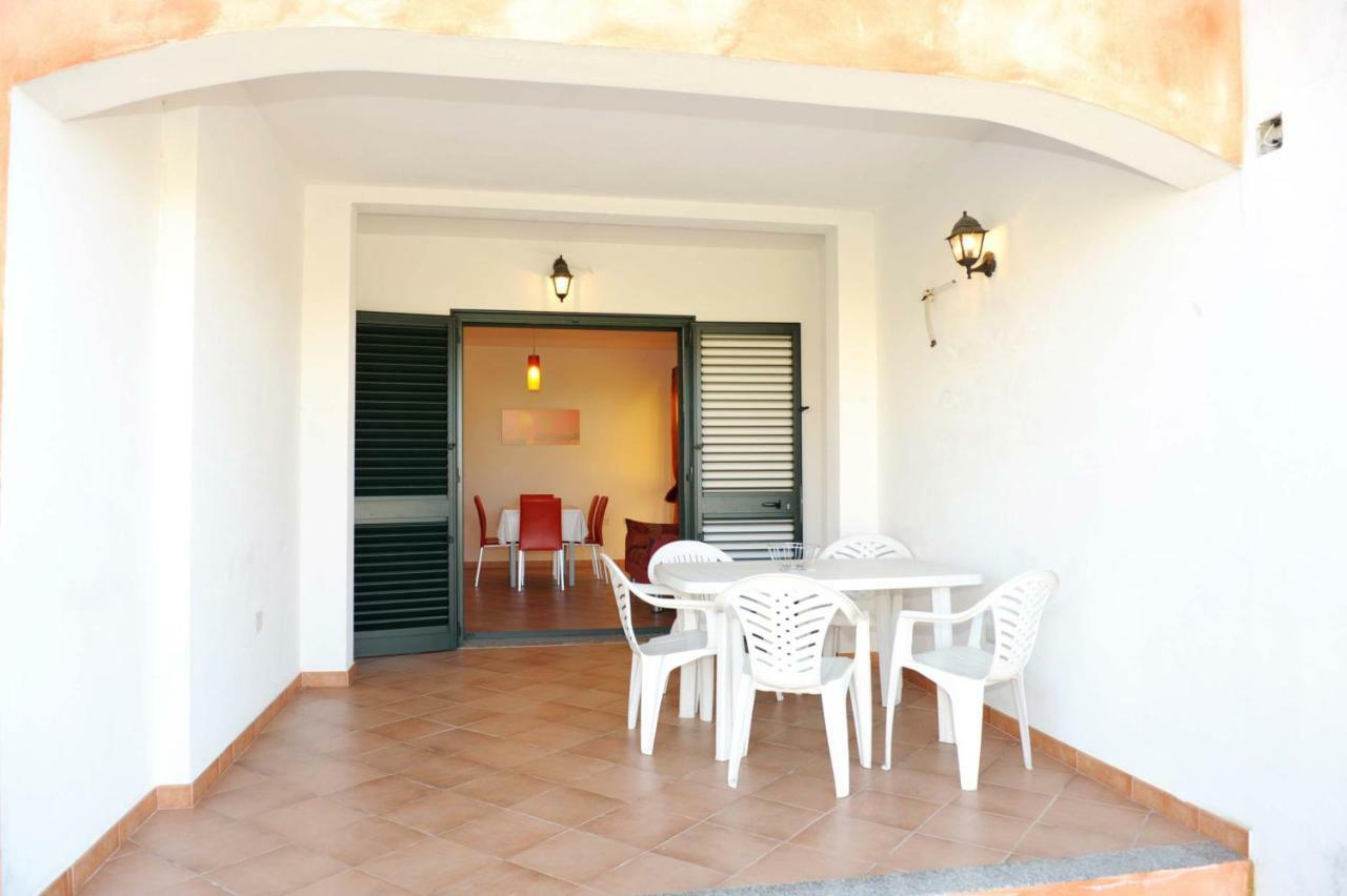 Appartamento Via Costantino Budoni Esterno foto